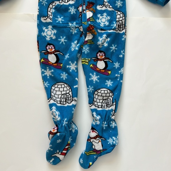 Footed Pajamas "Winter Wonderland" Toddler Hoodie Fleece Onesie Size Small - Picture 4 of 10